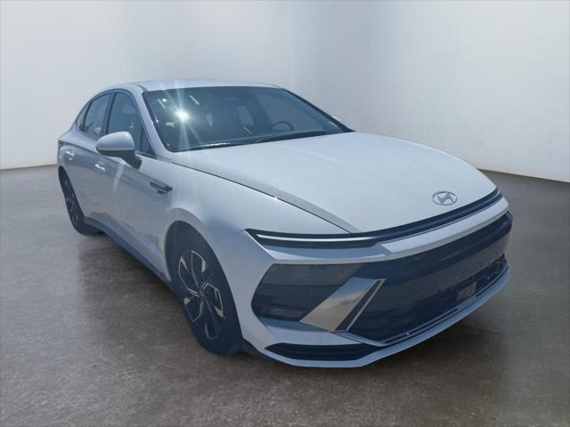 new 2025 Hyundai Sonata car, priced at $31,870