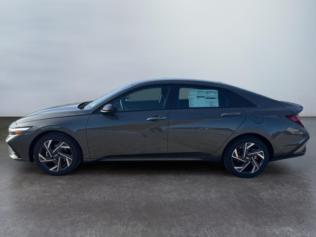 new 2025 Hyundai Elantra car, priced at $25,070