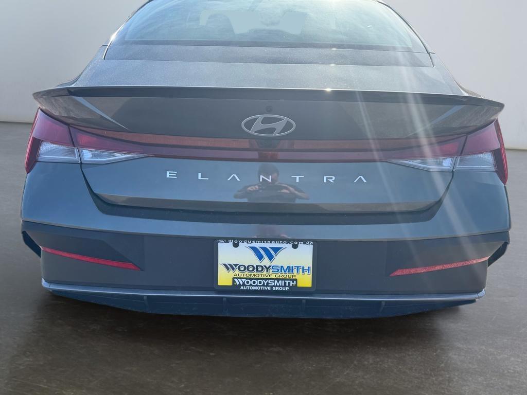 new 2025 Hyundai Elantra car, priced at $25,070