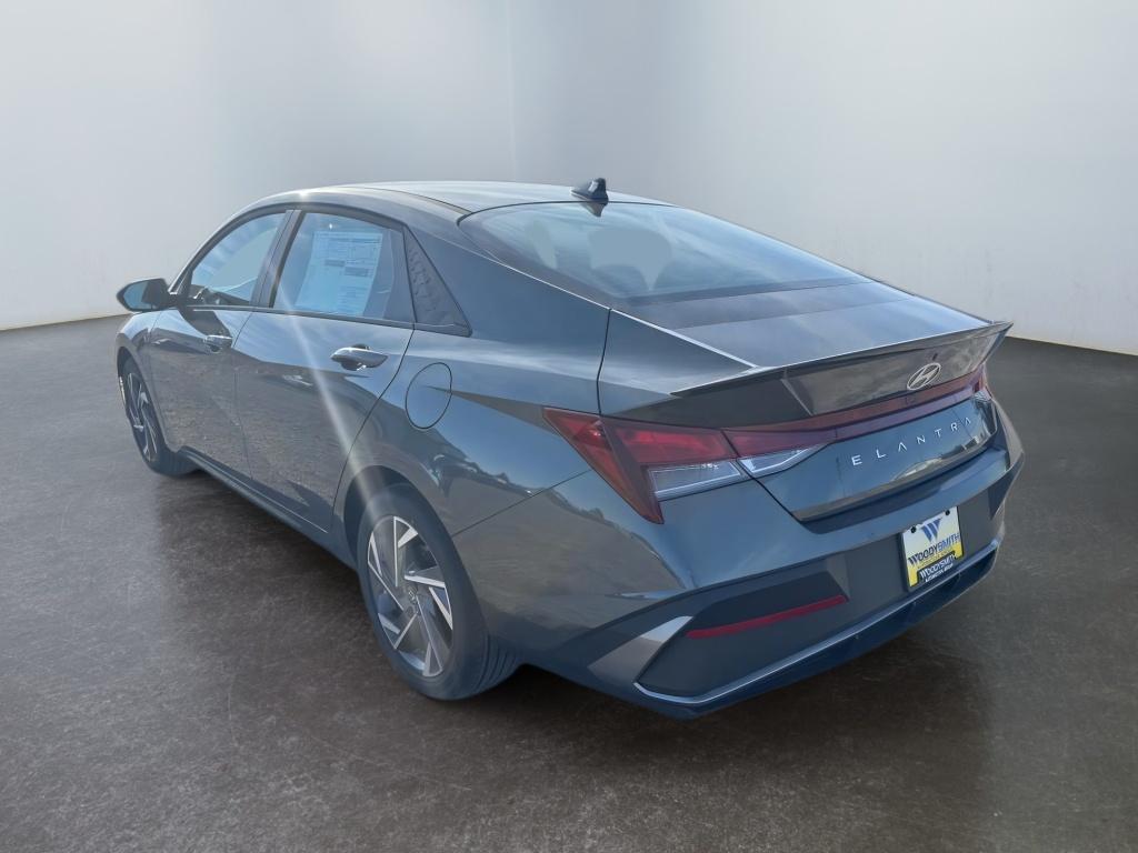 new 2025 Hyundai Elantra car, priced at $25,070