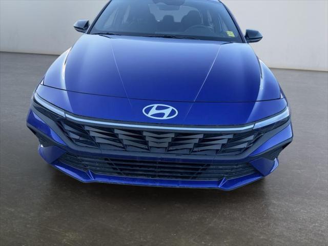 new 2025 Hyundai Elantra car, priced at $24,690