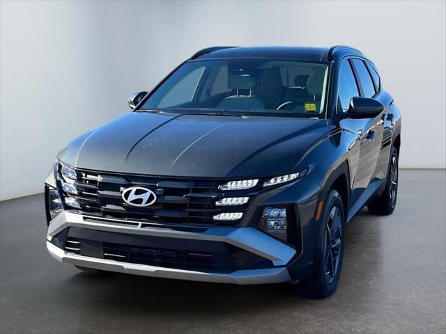 new 2025 Hyundai TUCSON Hybrid car, priced at $38,435
