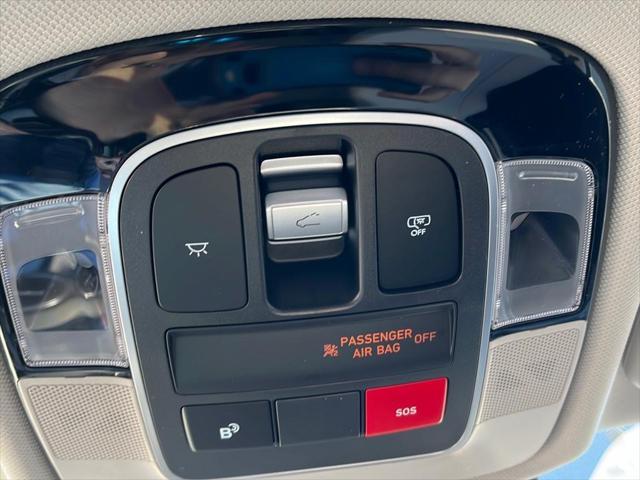 new 2025 Hyundai TUCSON Hybrid car, priced at $38,435