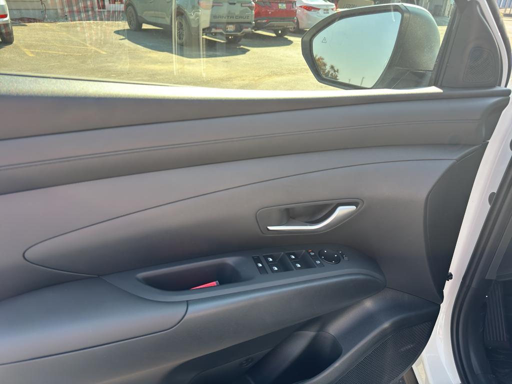 new 2025 Hyundai Tucson car, priced at $35,190
