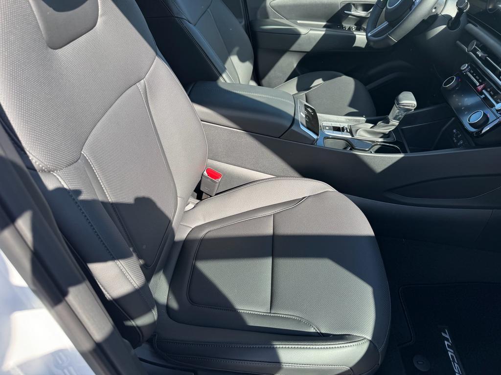 new 2025 Hyundai Tucson car, priced at $37,355