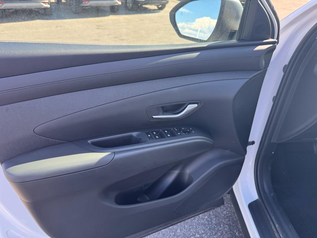 new 2025 Hyundai Tucson car, priced at $37,355