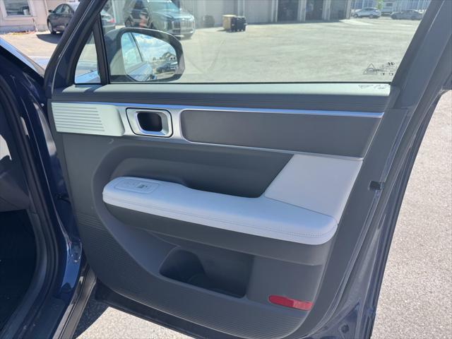 used 2025 Hyundai Santa Fe car, priced at $36,995
