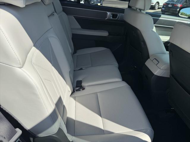used 2025 Hyundai Santa Fe car, priced at $36,995