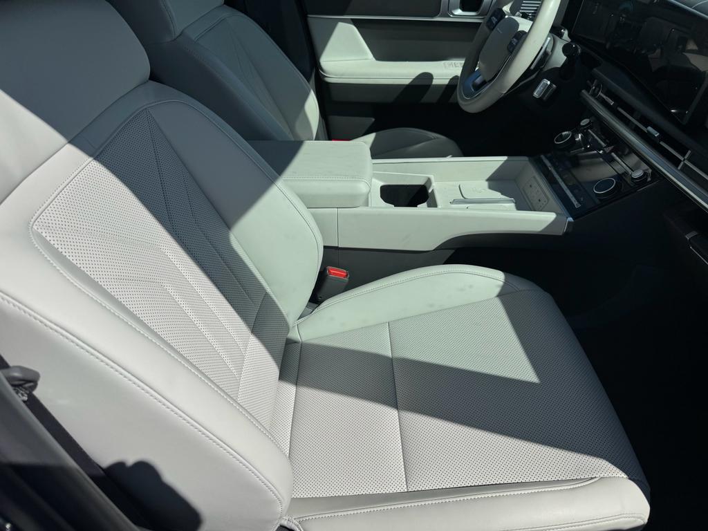used 2025 Hyundai Santa Fe car, priced at $36,995