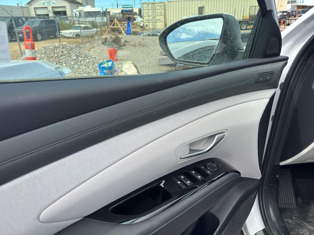 new 2025 Hyundai Tucson car, priced at $42,760