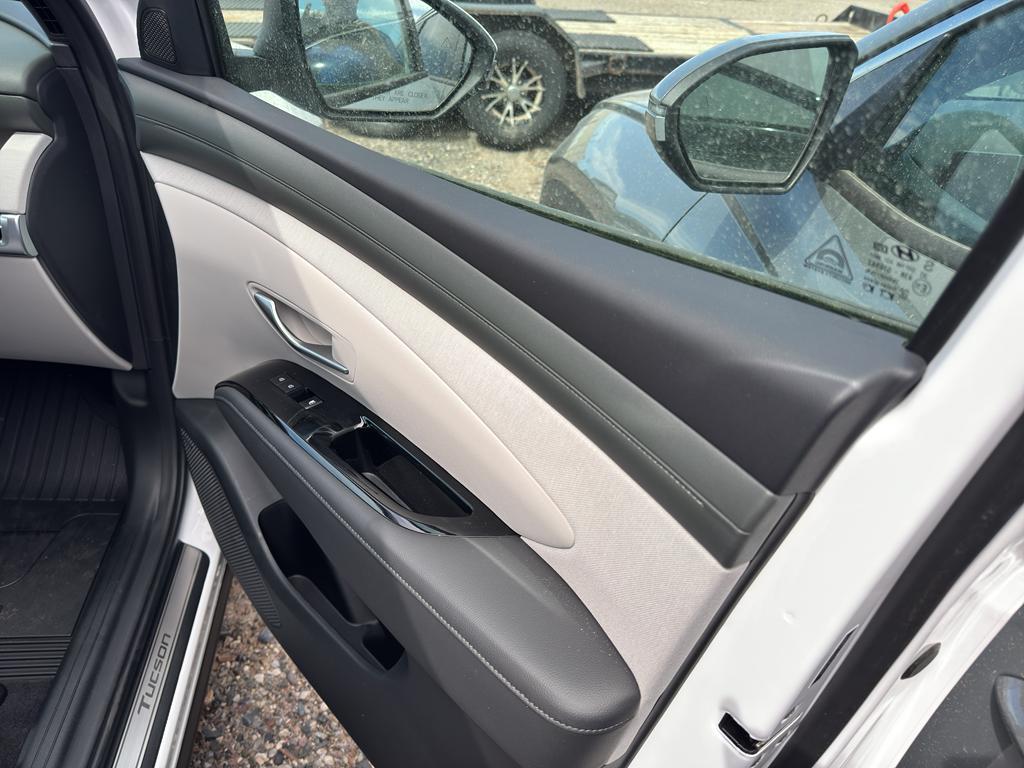 new 2025 Hyundai Tucson car, priced at $42,760