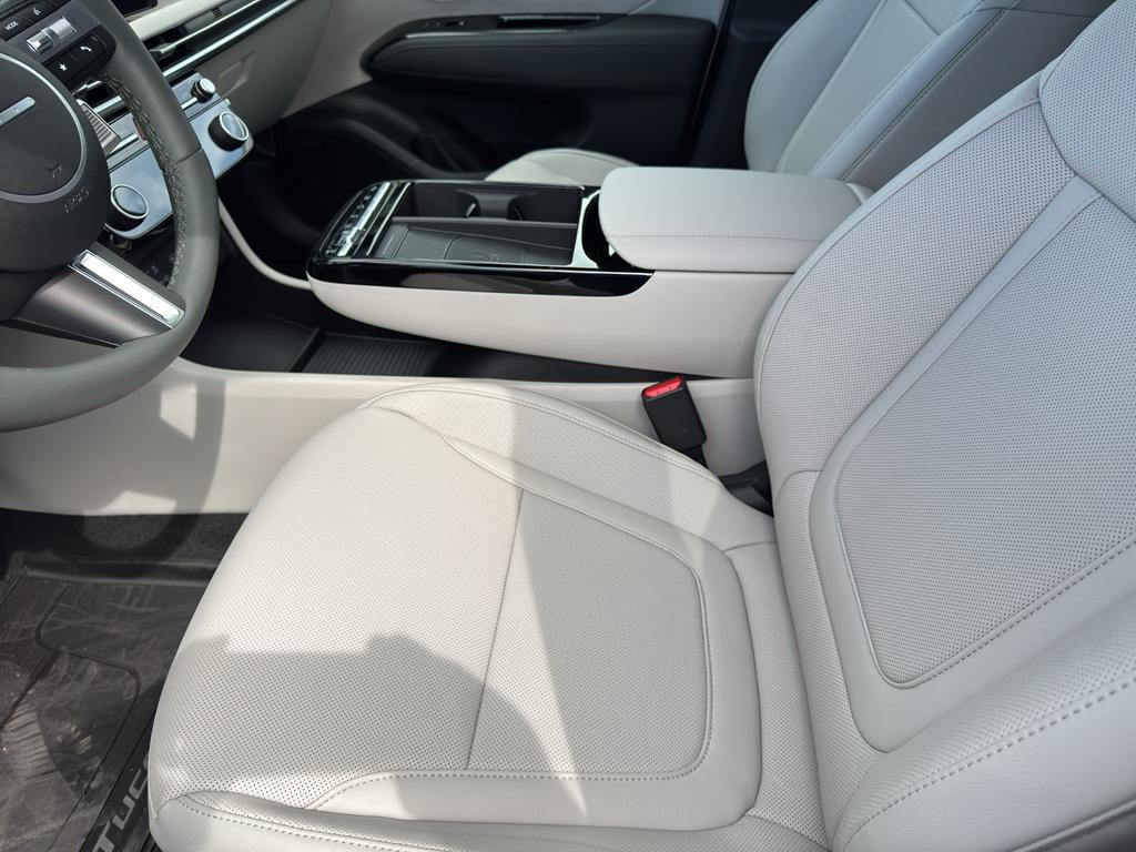 new 2025 Hyundai Tucson car, priced at $42,760
