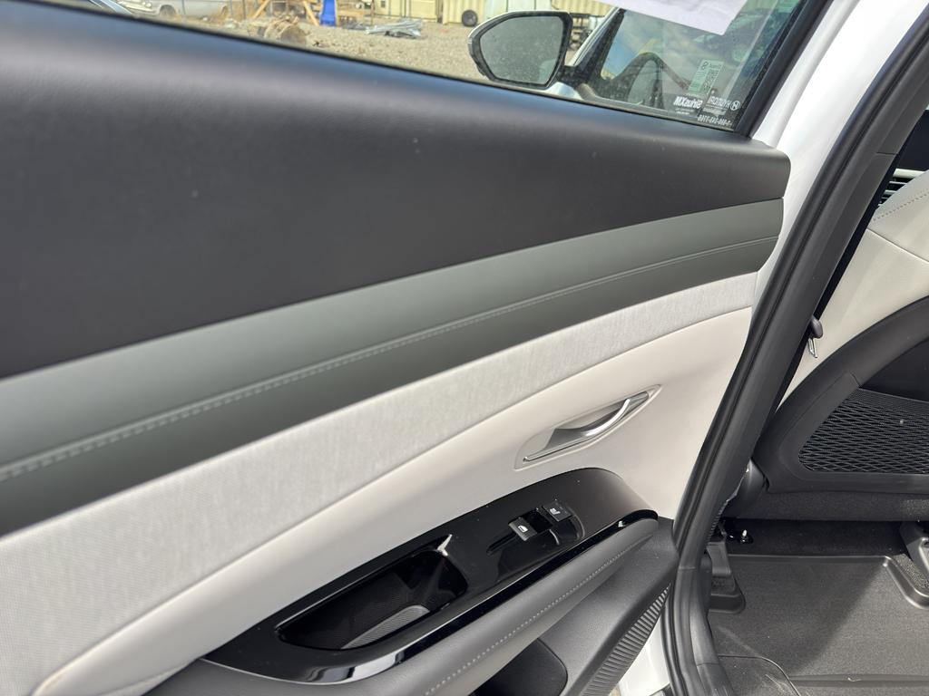 new 2025 Hyundai Tucson car, priced at $42,760