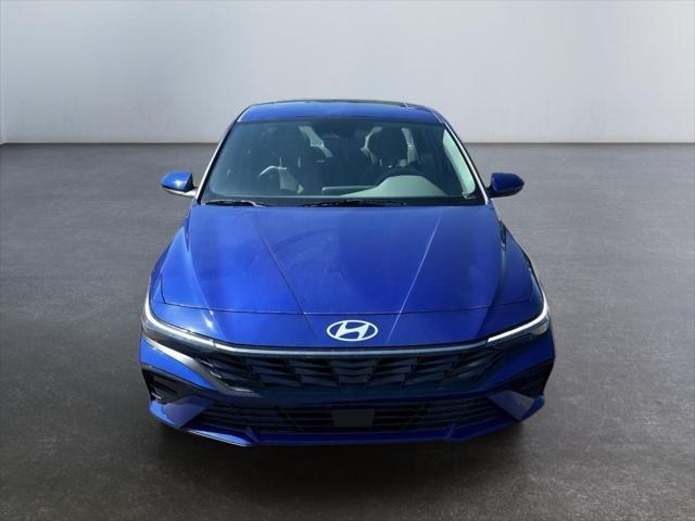 new 2024 Hyundai Elantra car, priced at $26,960