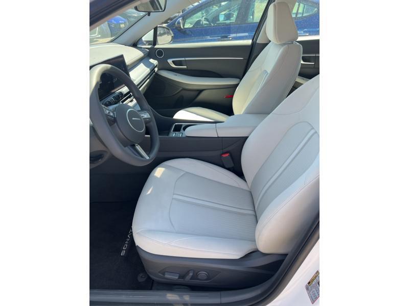 new 2024 Hyundai Sonata car, priced at $31,220