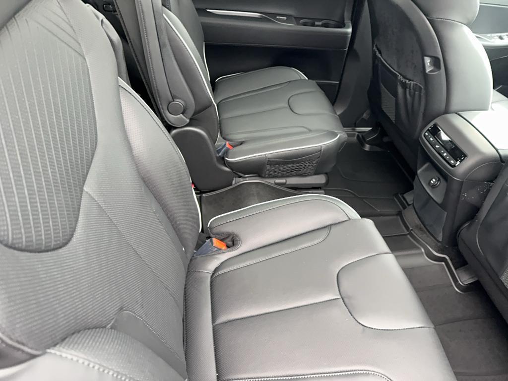 new 2025 Hyundai Palisade car, priced at $43,735