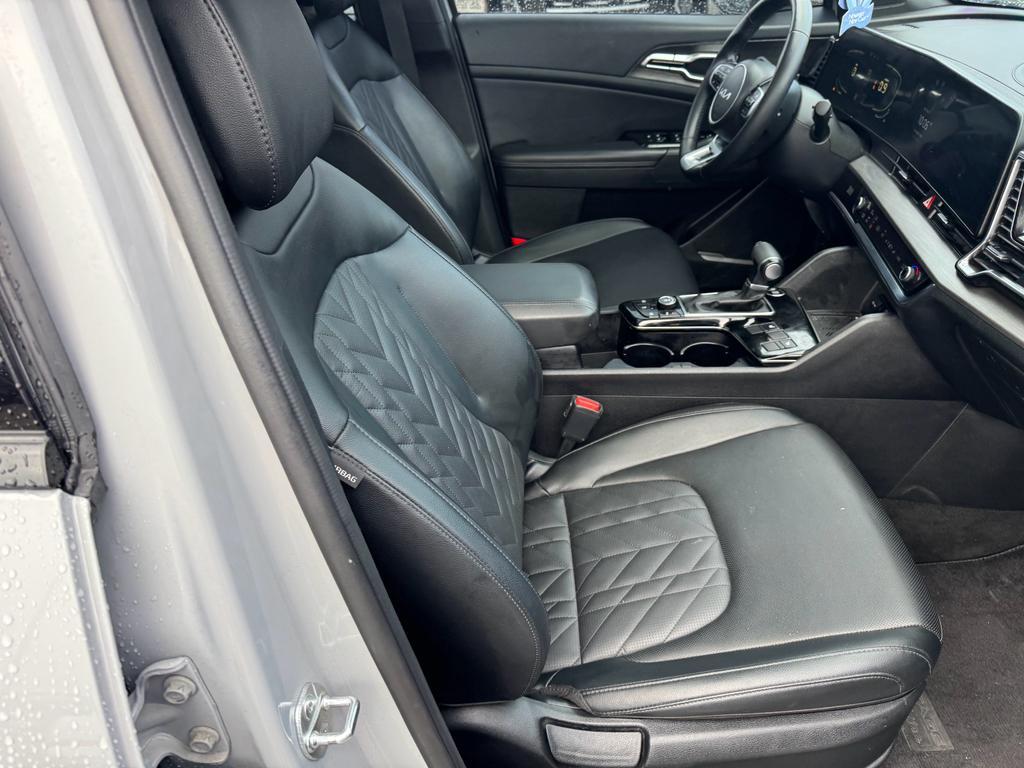 used 2024 Kia Sportage car, priced at $31,995
