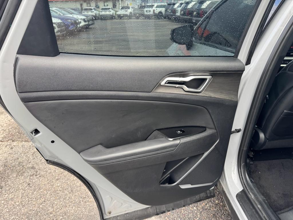 used 2024 Kia Sportage car, priced at $31,995
