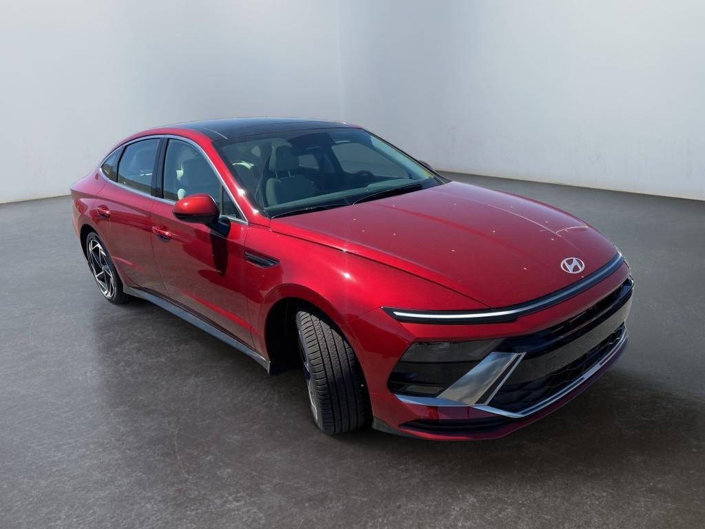 new 2024 Hyundai Sonata car, priced at $32,285