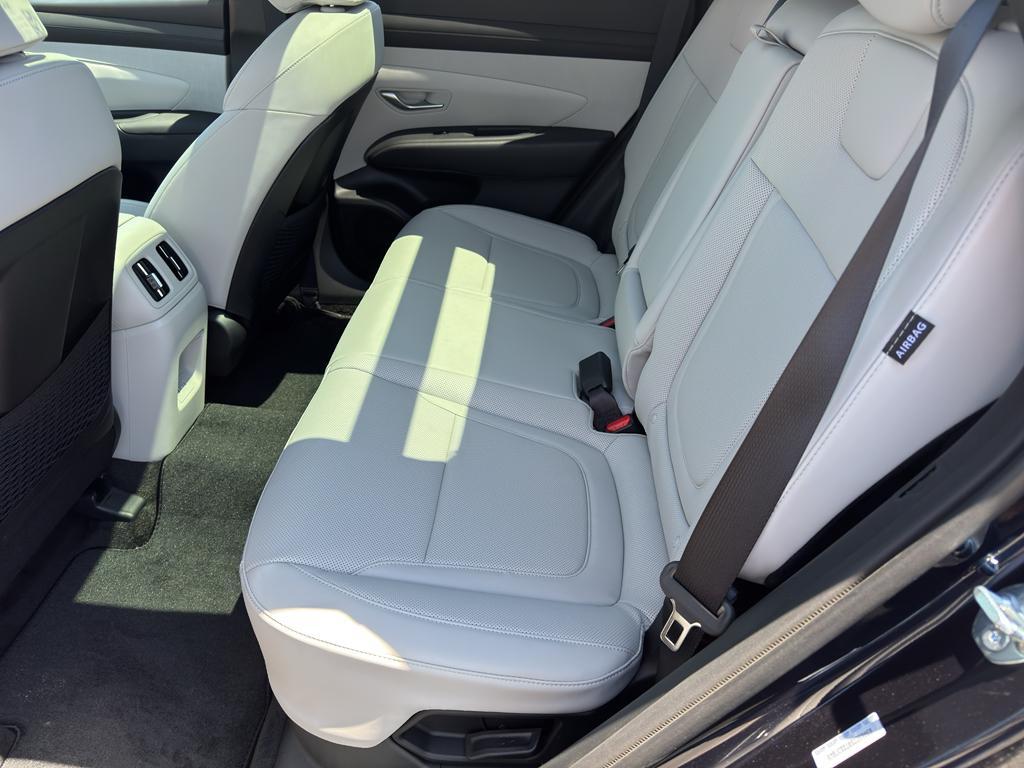new 2025 Hyundai TUCSON Hybrid car, priced at $38,940