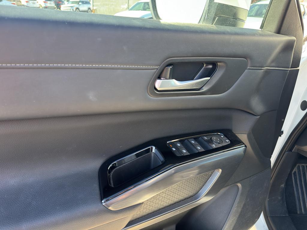 used 2024 Nissan Pathfinder car, priced at $36,995