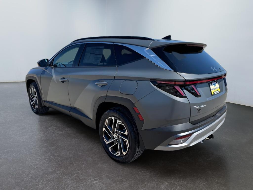 new 2025 Hyundai Tucson car, priced at $44,120