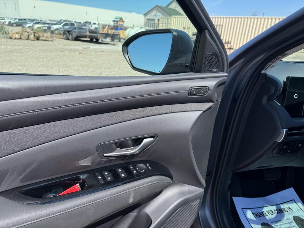 new 2025 Hyundai Tucson car, priced at $44,120
