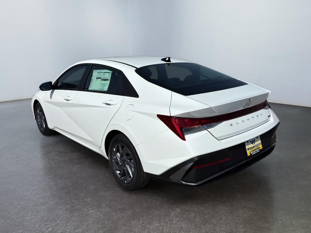 new 2025 Hyundai ELANTRA HEV car, priced at $27,785