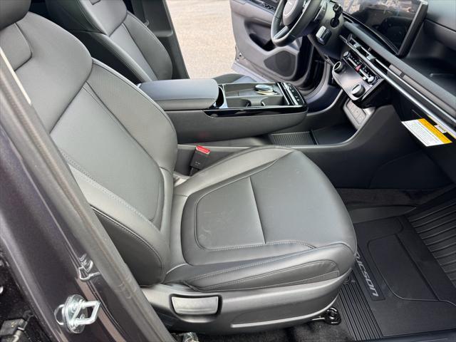 new 2025 Hyundai TUCSON Hybrid car, priced at $38,510