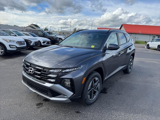 new 2025 Hyundai TUCSON Hybrid car, priced at $38,510