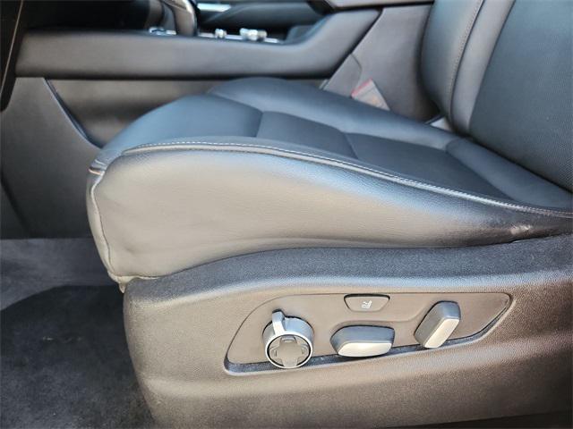 used 2020 Cadillac XT4 car, priced at $28,000