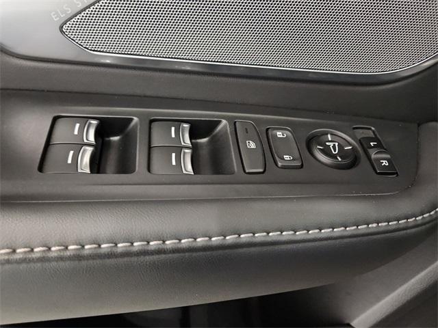 used 2020 Acura RDX car, priced at $28,000