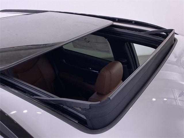 new 2025 Cadillac XT5 car, priced at $65,480