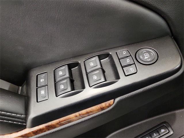 used 2017 Chevrolet Suburban car, priced at $26,000