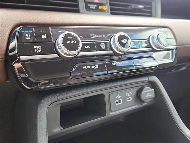 used 2025 Honda Pilot car, priced at $49,500