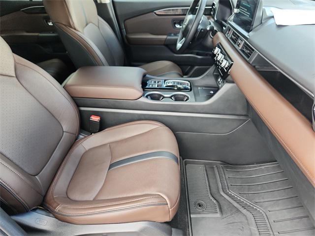 used 2025 Honda Pilot car, priced at $49,500