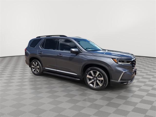 used 2025 Honda Pilot car, priced at $49,500