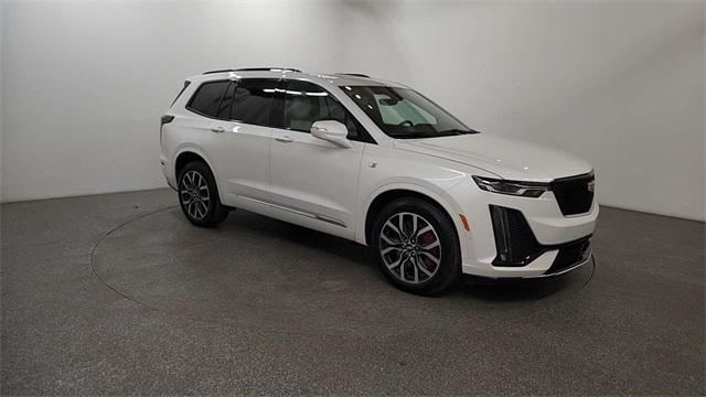 new 2025 Cadillac XT6 car, priced at $68,060