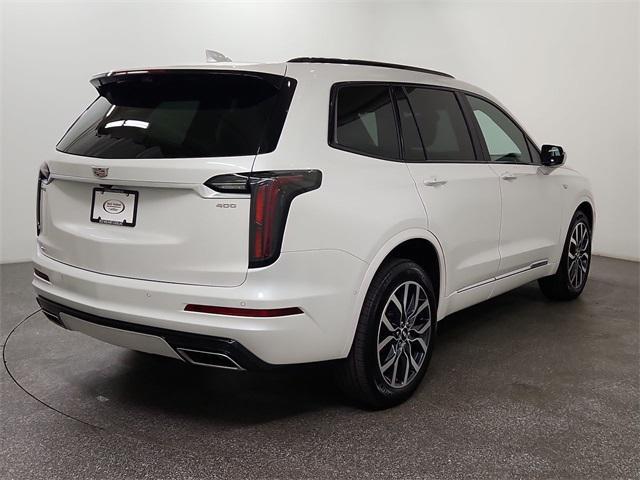 new 2025 Cadillac XT6 car, priced at $68,060