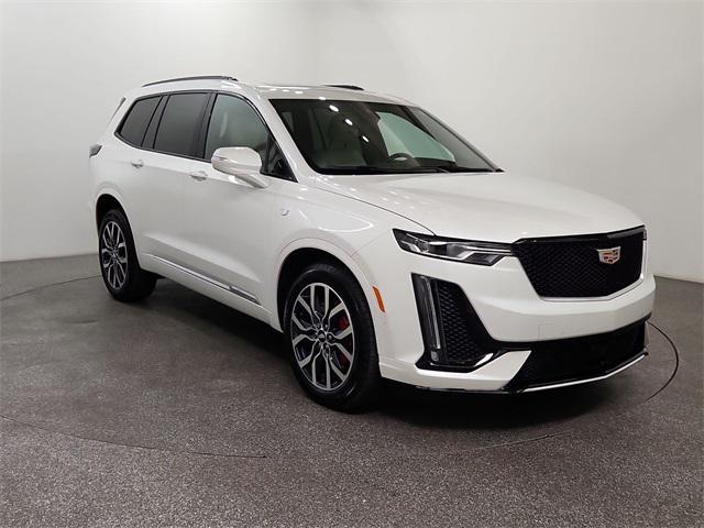 new 2025 Cadillac XT6 car, priced at $68,060
