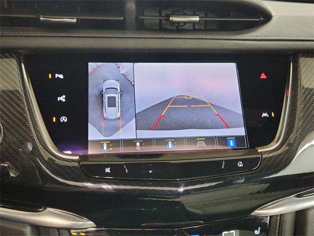 new 2025 Cadillac XT6 car, priced at $68,060