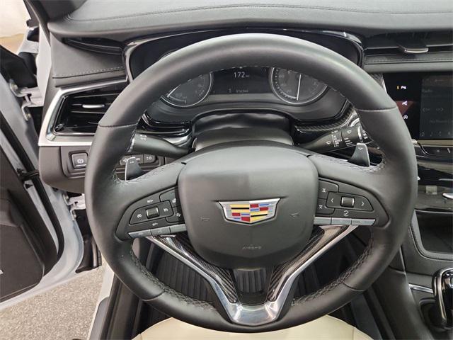 new 2025 Cadillac XT6 car, priced at $68,060