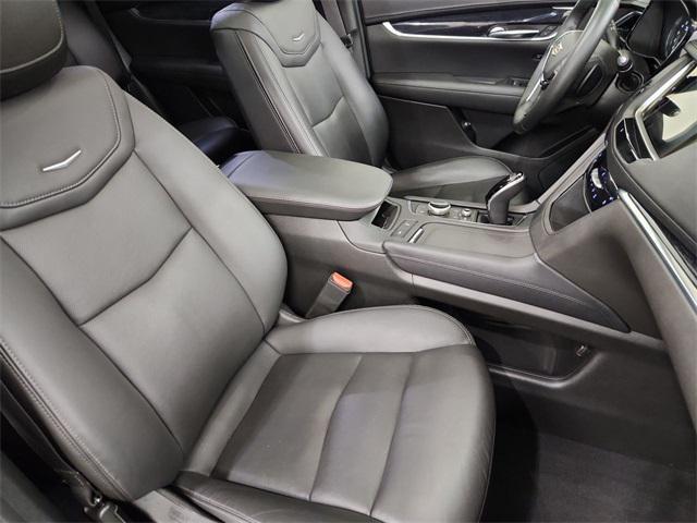 used 2022 Cadillac XT5 car, priced at $42,500