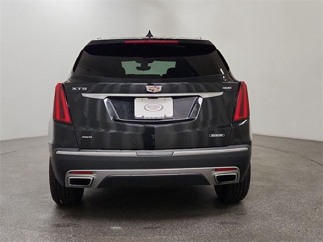 used 2022 Cadillac XT5 car, priced at $42,500