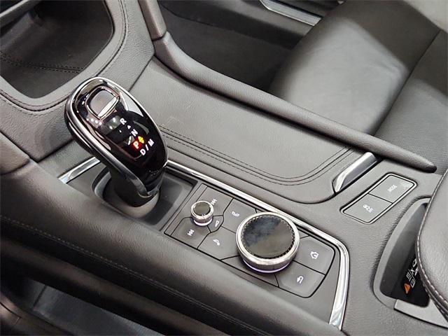used 2022 Cadillac XT5 car, priced at $42,500