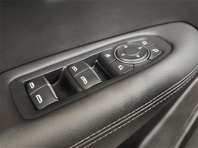 used 2022 Cadillac XT5 car, priced at $42,500