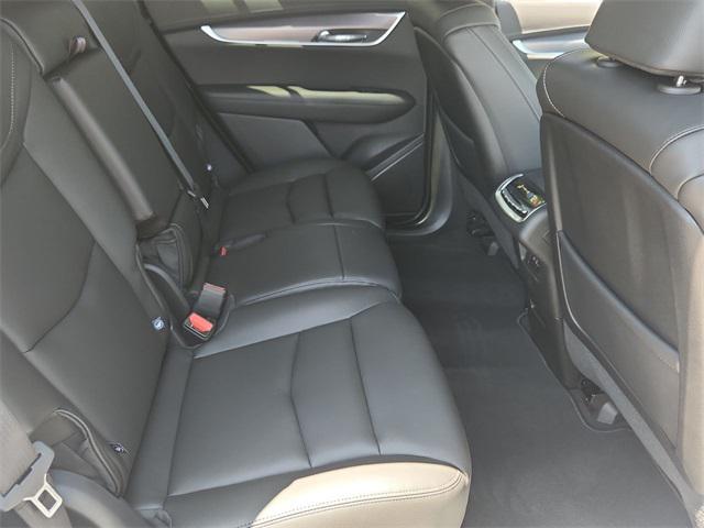 new 2025 Cadillac XT6 car, priced at $54,210