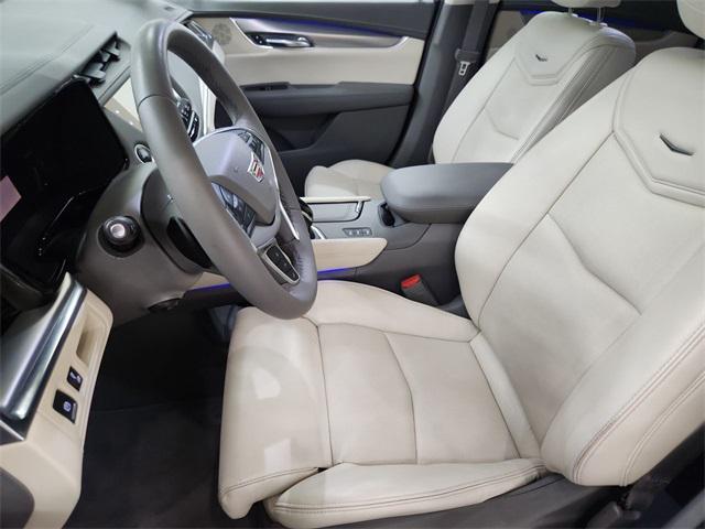 used 2017 Cadillac XT5 car, priced at $21,500