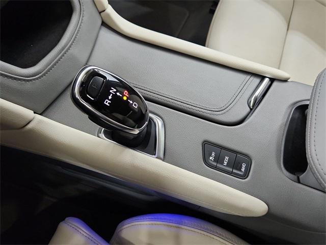 used 2017 Cadillac XT5 car, priced at $21,500