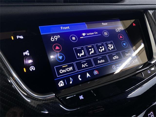 new 2025 Cadillac XT6 car, priced at $67,810